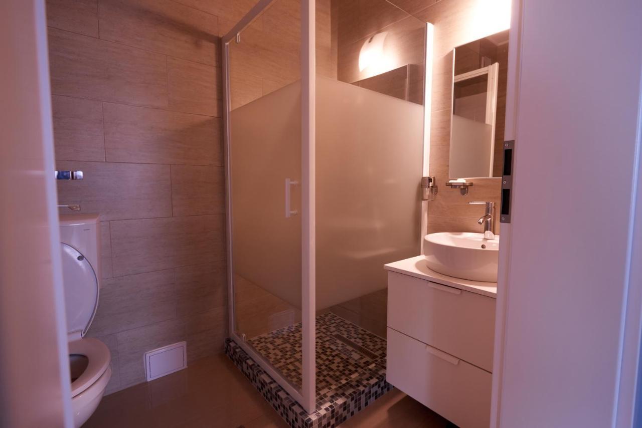 Atlantis Apartment Неводарі Екстер'єр фото
